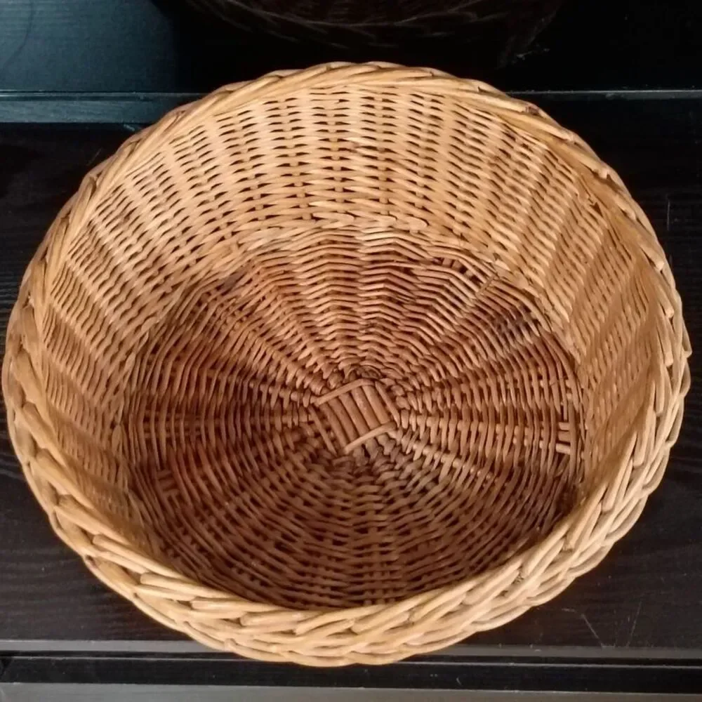 Round Wicker Basket Farmhouse Country Decoration